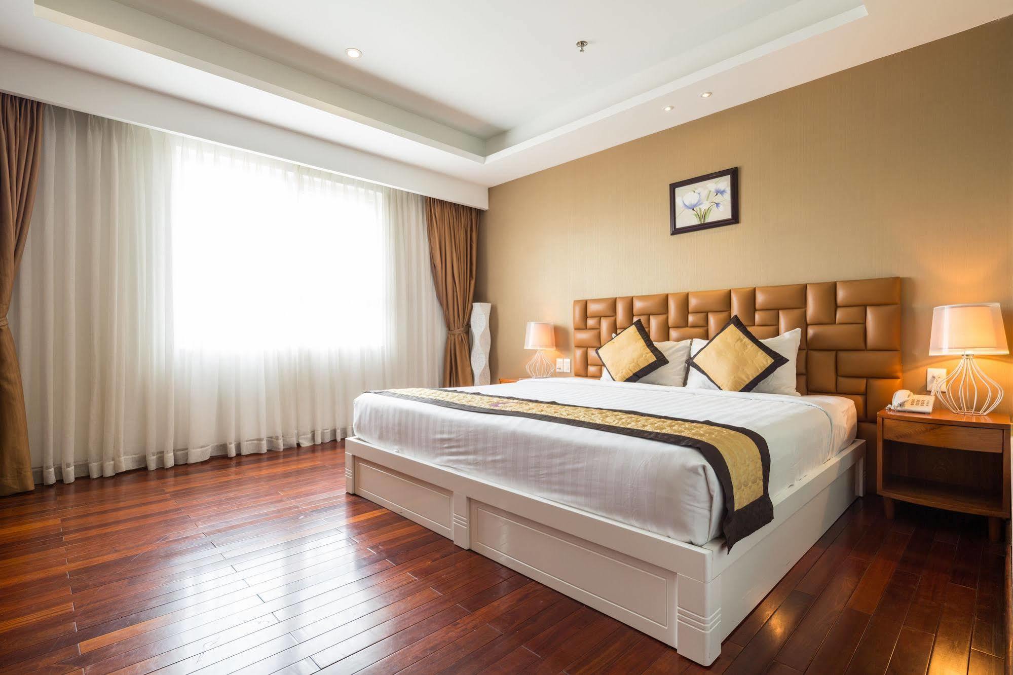Cosmopolitan Hotel Ciudad Ho Chi Minh  Exterior foto